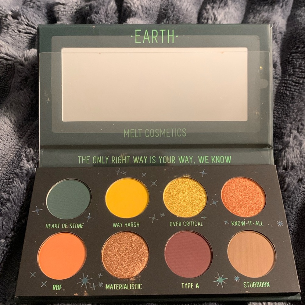 Melt Cosmetics Earth Eyeshadow Palette